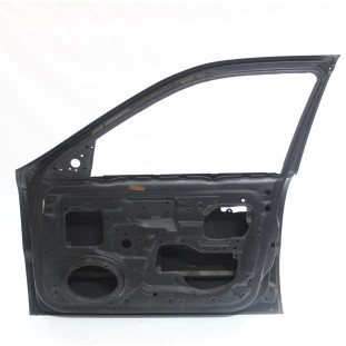 Porta Kia Clarus 1997 a 2000 - Direito / Dianteiro - Original