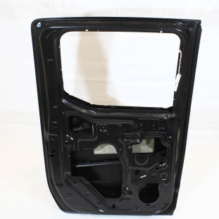 Porta Nissan Frontier 2008 a 2021 - Esquerdo / Traseiro - Original